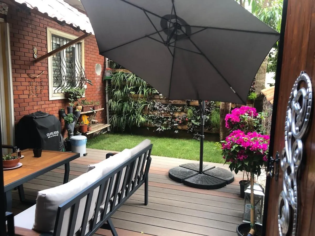 Antalya Kaleici Gorgeous Location Detached House With Detached Garden别墅